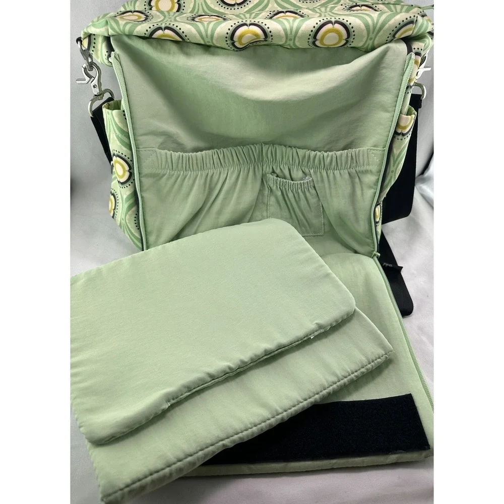 PETUNIA PICKLE‎ BOTTOM Boxy Backpack DIAPER BAG Changing Pad Aqua Floral